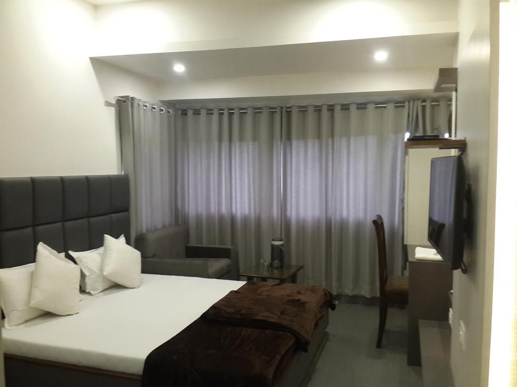 Hotel Oasis Bombaj Pokój zdjęcie